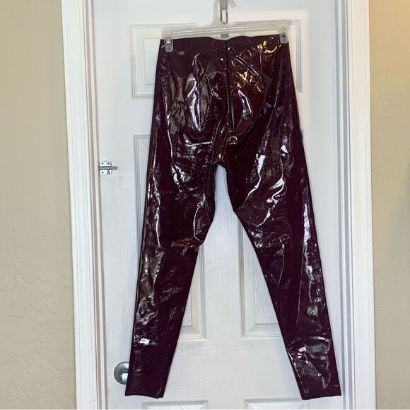 Commando Faux Patent Leather Leggings in Color Burgundy Size Large - Picture 11 of 11